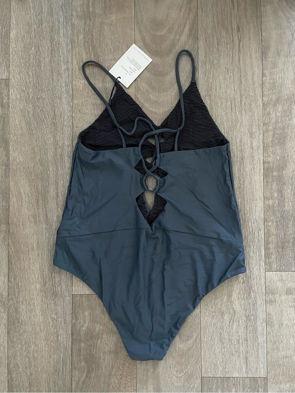 NWT ACACIA SWIM KOKOMO - Picture 3 of 4